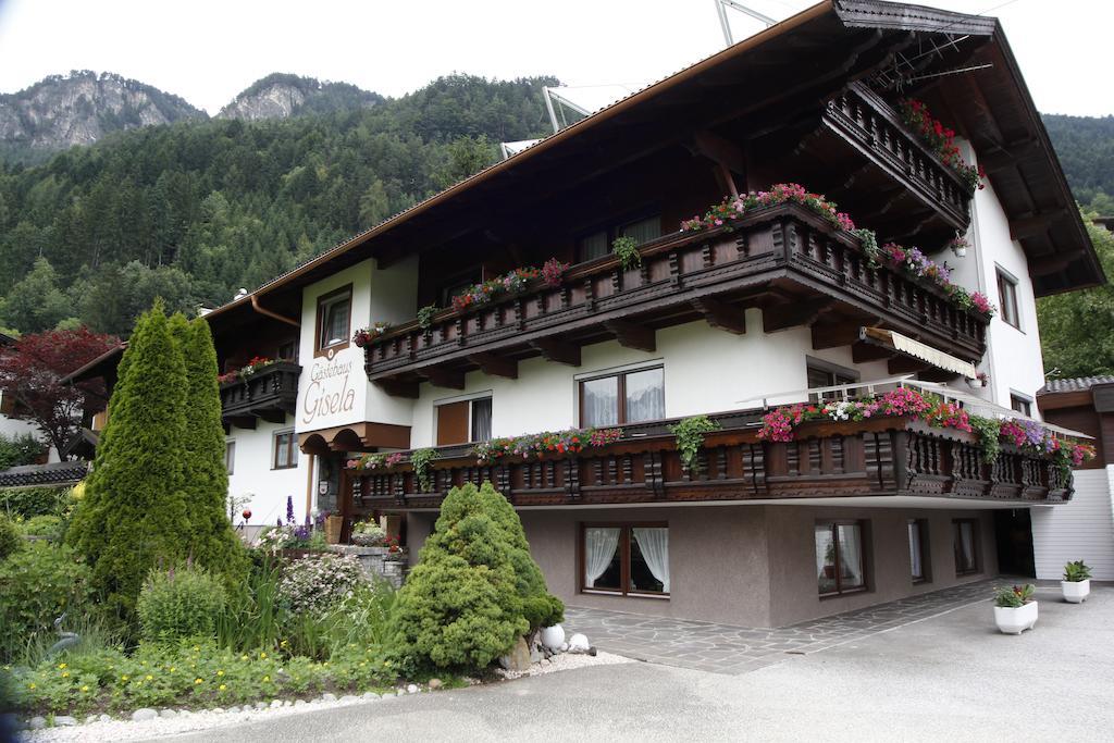 Gaestehaus Gisela Bruck am Ziller Exteriér fotografie